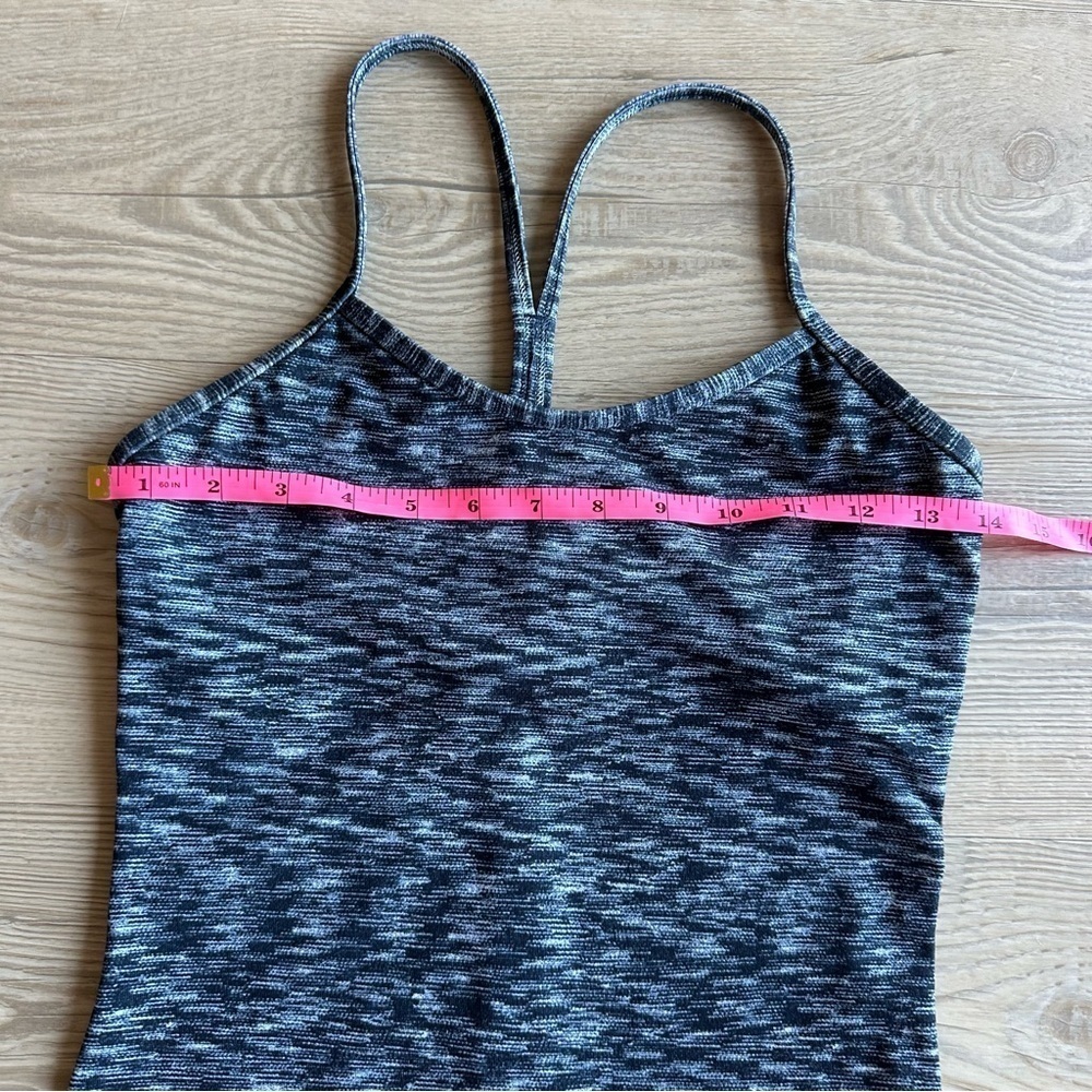 Lululemon Women’s Power Y Tank Top *Luon Dramatic Static White Black size 4 - Picture 11 of 12